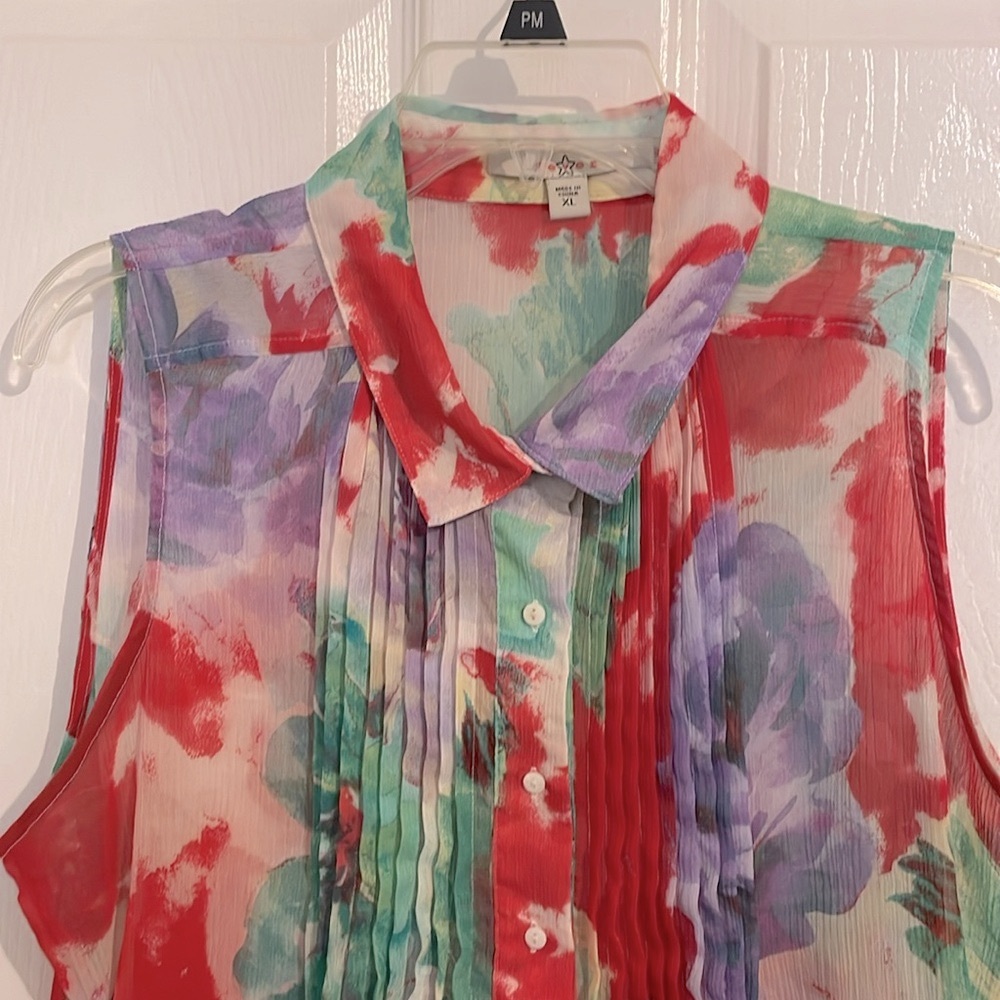 Multi Colored Sheer Sleeveless Button Front. Size… - image 3